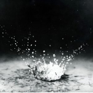 00-00-0000 Strobosopic camera caught the soil magic & explosive bursting of raindrops on moist soil-0001