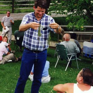 00-00-1998 Pond Clinic. John Hildreth. Malabar 1998-0001