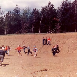 04-00-1959-Children Playing Outdoors
