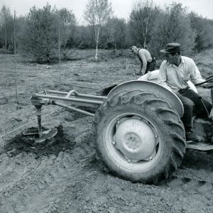 04-29-1967 Noah Fraley, Charles Varner. Wade&Gatton Nursery-website
