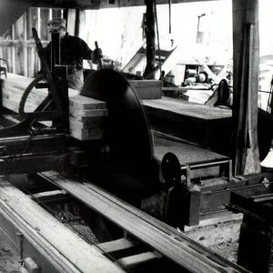 05-14-1973 Ray Myers operates his one man sawmill-0001
