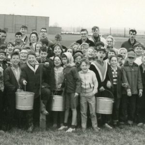 Group of adults & children, many with buckets-0001