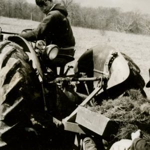 Planting Seedlings Using a Tree Planter (photo by Robert Mills)-011