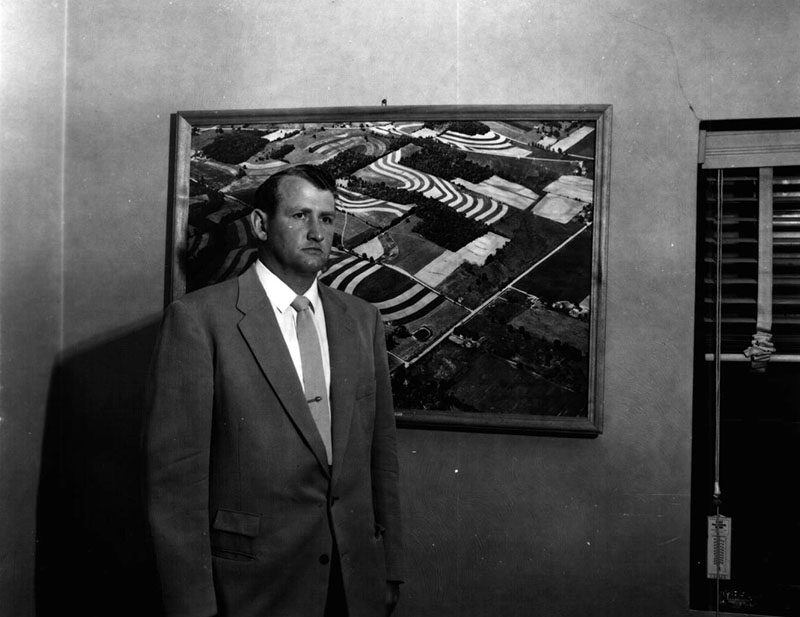 Bill Wareham pictured in front of National Geographic Contour Strip photograph taken Southeast of Butler, Ohio
Photo ID#: RSWCD117