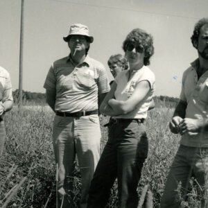 00_00_0000_Jeff_Wilkenson_on_right_in_grop_of_people_website-5819