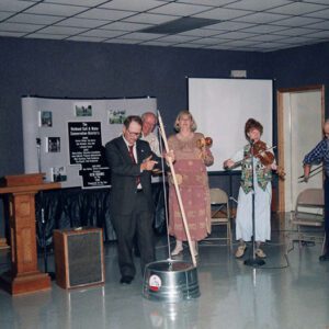 00_00_0000_L_to_R__Mayor_Baglan__Dave_Swartz__Tom_Beck__Suzanne_Mathers__Alice_Glazer_Charlie_Steinmen_Website-5764