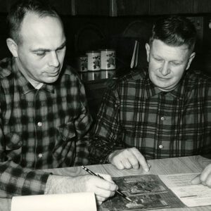 01_13_65___Robert_Mills___Chester_Hampton___Hampton_is_1964_Goodyear_Award_Winner__website-3160
