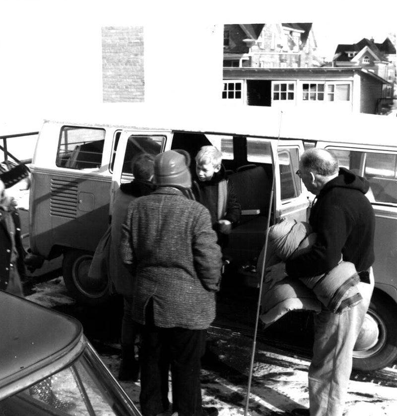 March 27, 1965
Photo ID#: Y82
