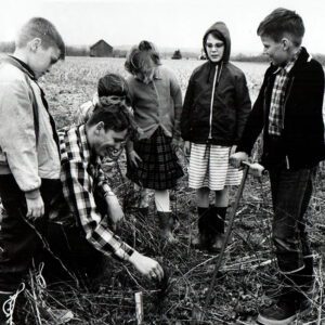04_17_1968_Charles_Hutchinson_of_Crestview_Vo_Ag_instructs_Savahanna_4th_graders_at_Forestry_Day_website-1963