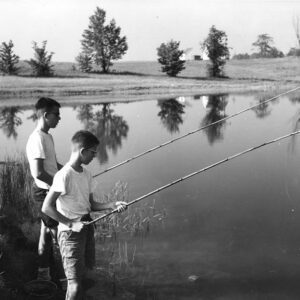 06_08_1963_Tom___David_Mills_at_Rural_Life_Center_Farm_website-2944