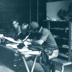 07_09_1980_J.Wilkinson_assisting_scouts_reading_topography_maps_Website-4951