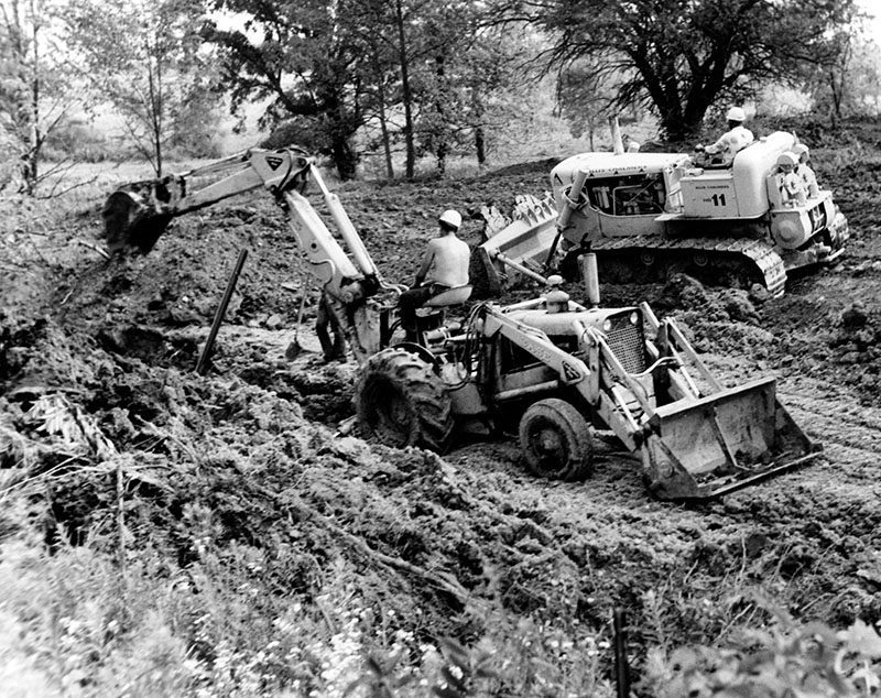 July 18, 1972
Iberia men moving earth
Pebble Brook Golf Course
Photo ID#: PL45