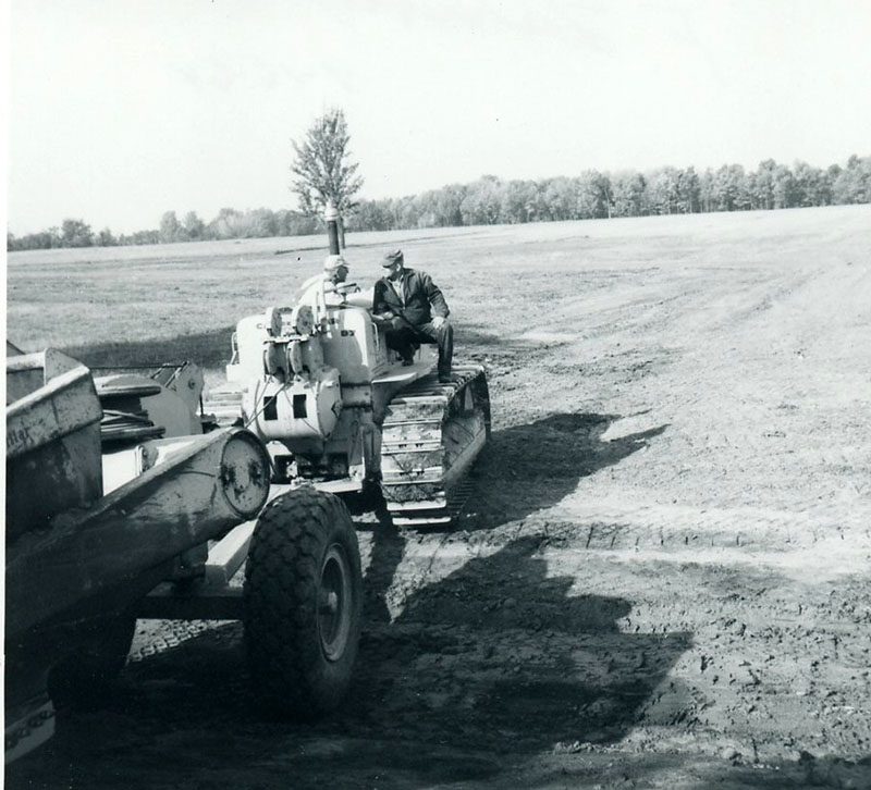 September 16, 1964
F. Larribee Farm
Photo ID#: S406