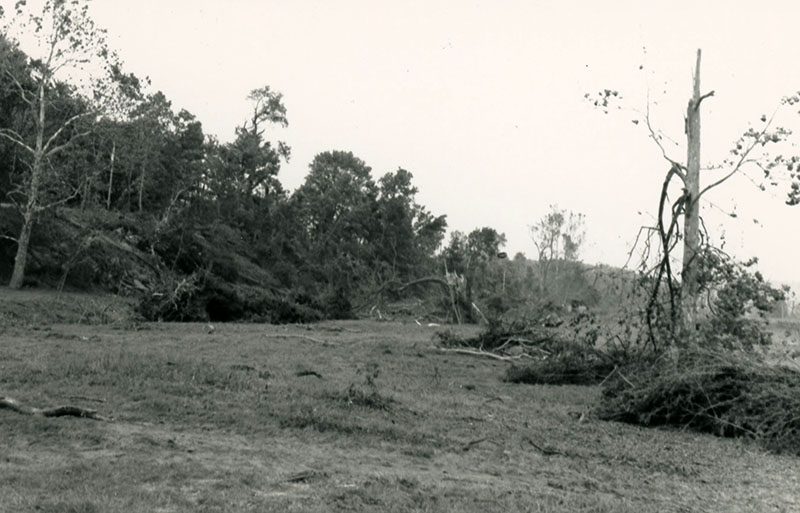 1990
Cedar Fork
Tornado clean-up
Photo ID#: W46
