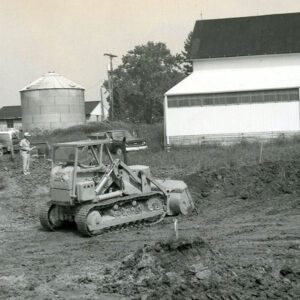 Constructing an animal manure facility