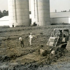 Constructing an animal manure facility